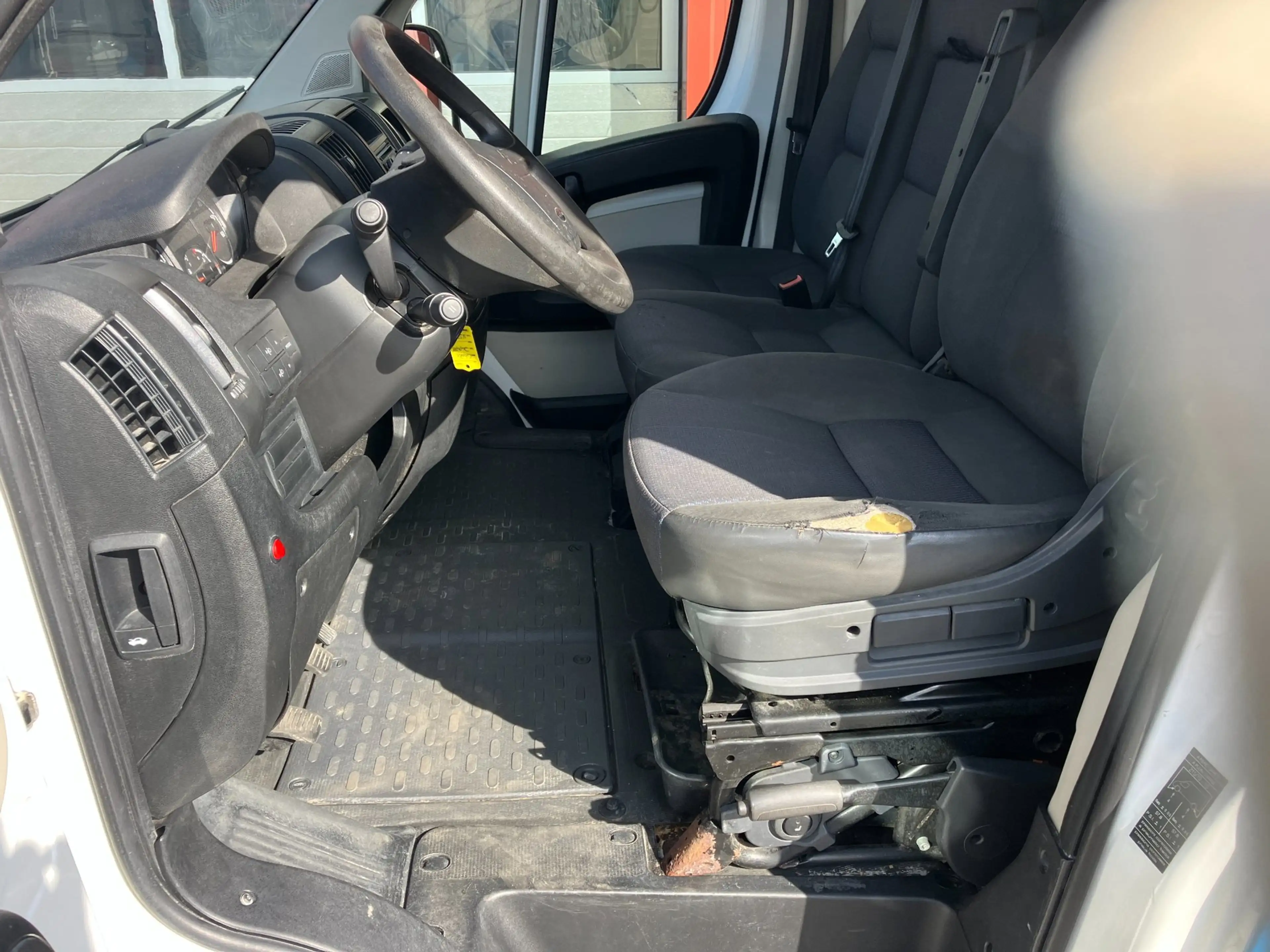 Citroen Jumper 30 2.2 HDI L2H2 Economy Met laadklep — photo 17