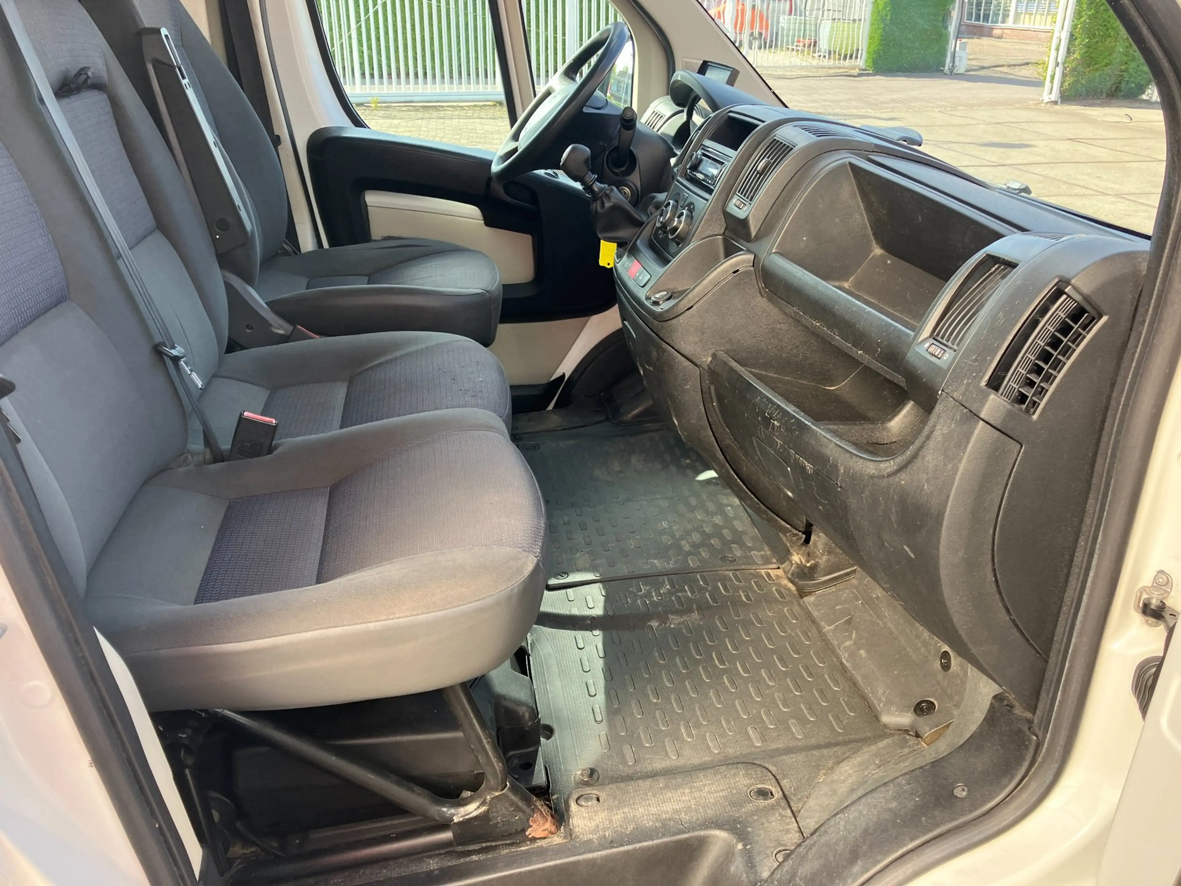 Citroen Jumper 30 2.2 HDI L2H2 Economy Met laadklep — photo 18