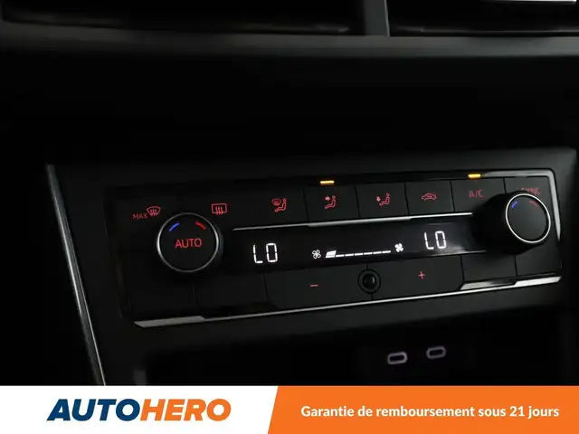 Volkswagen Polo view 26