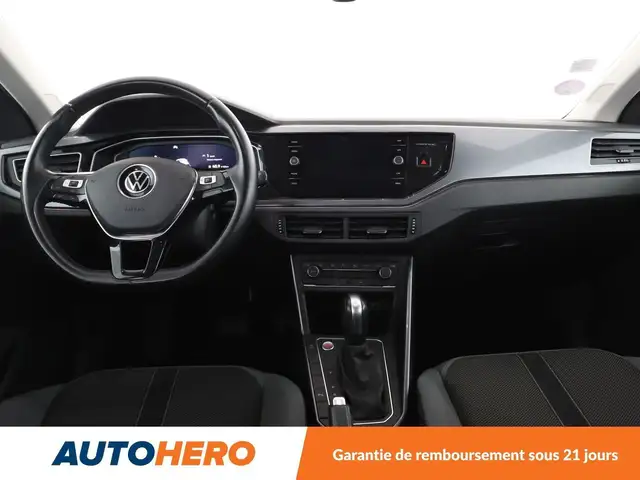 Volkswagen Polo view 12