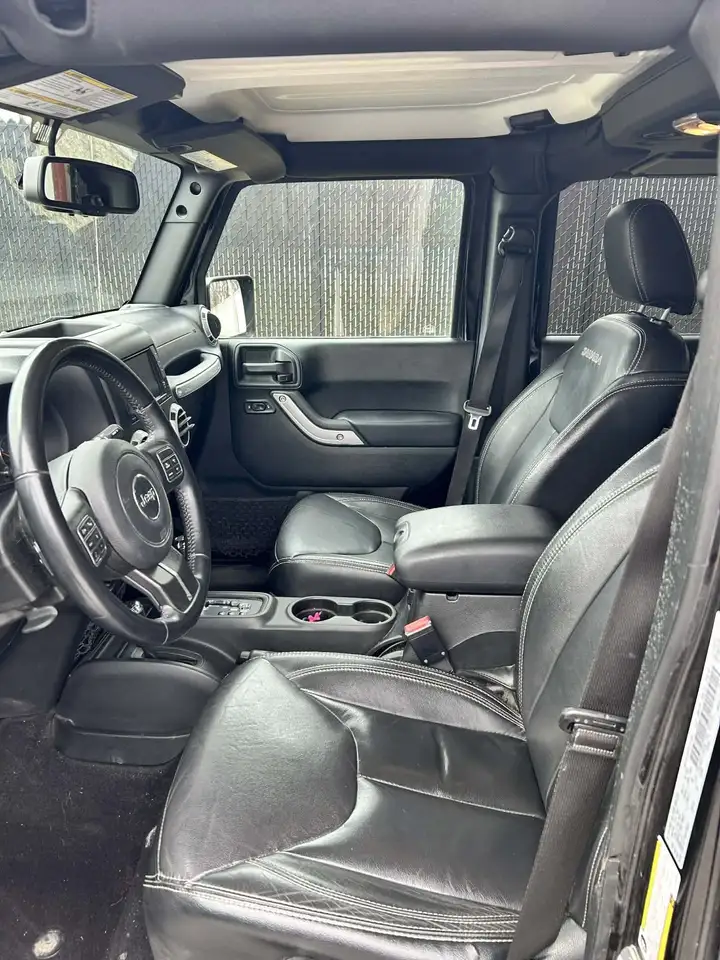 Jeep Wrangler снимка Jeep Wrangler