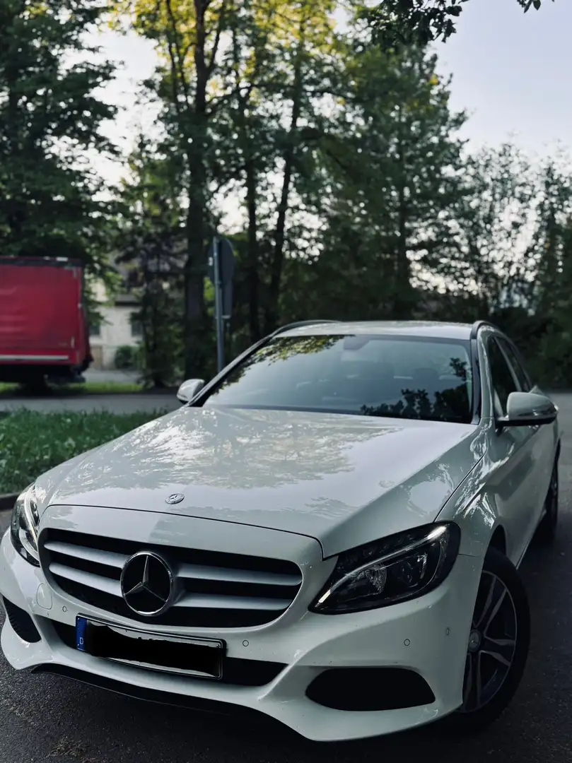 Mercedes-Benz CE 220 mercedes c220 2.2 Weiß - 1