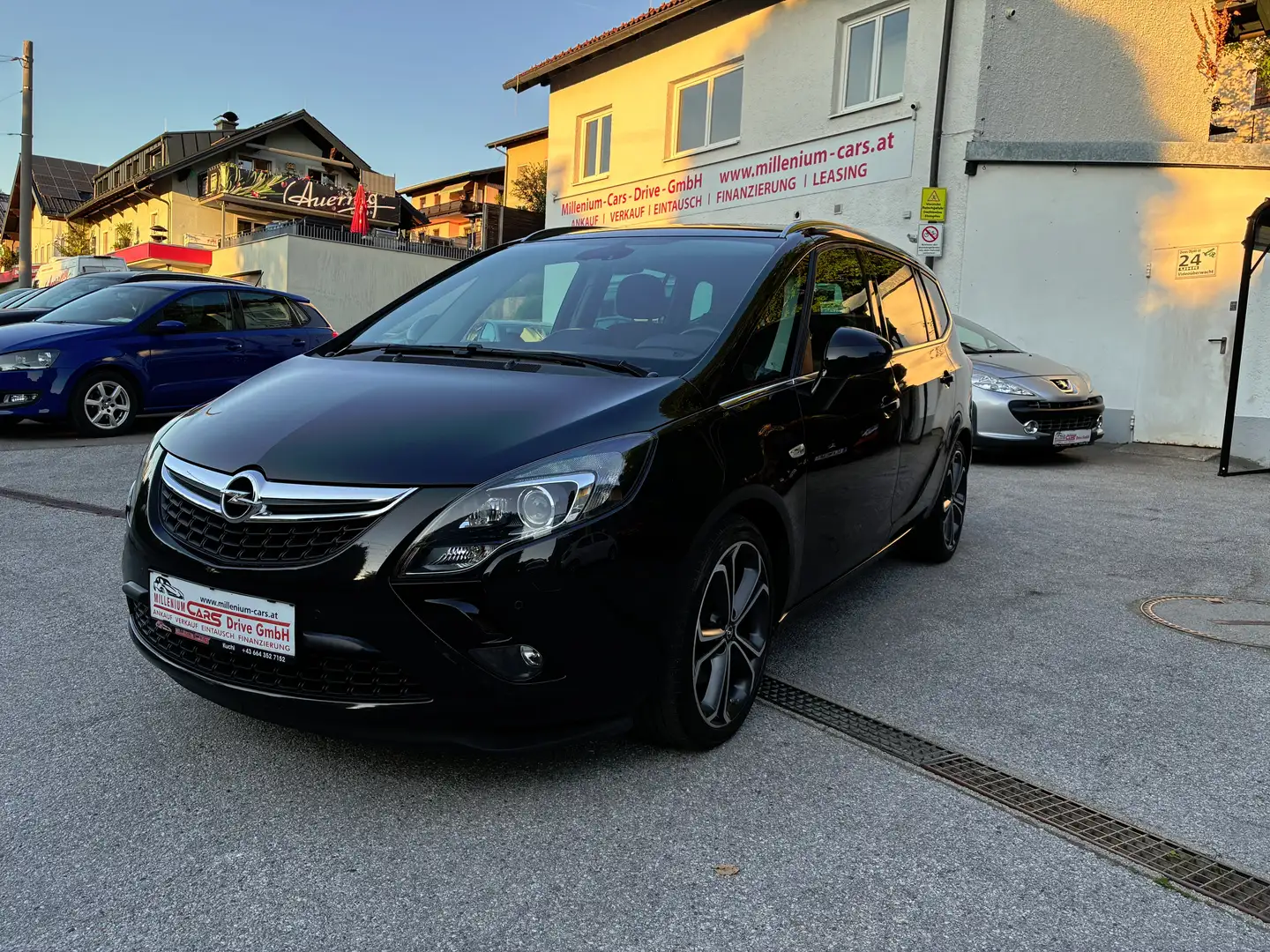 Opel Zafira Tourer 2,0 CDTI Ecotec Sport Flotte Aut.7-Sitzer Schwarz - 1