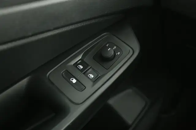 Volkswagen Caddy view 15
