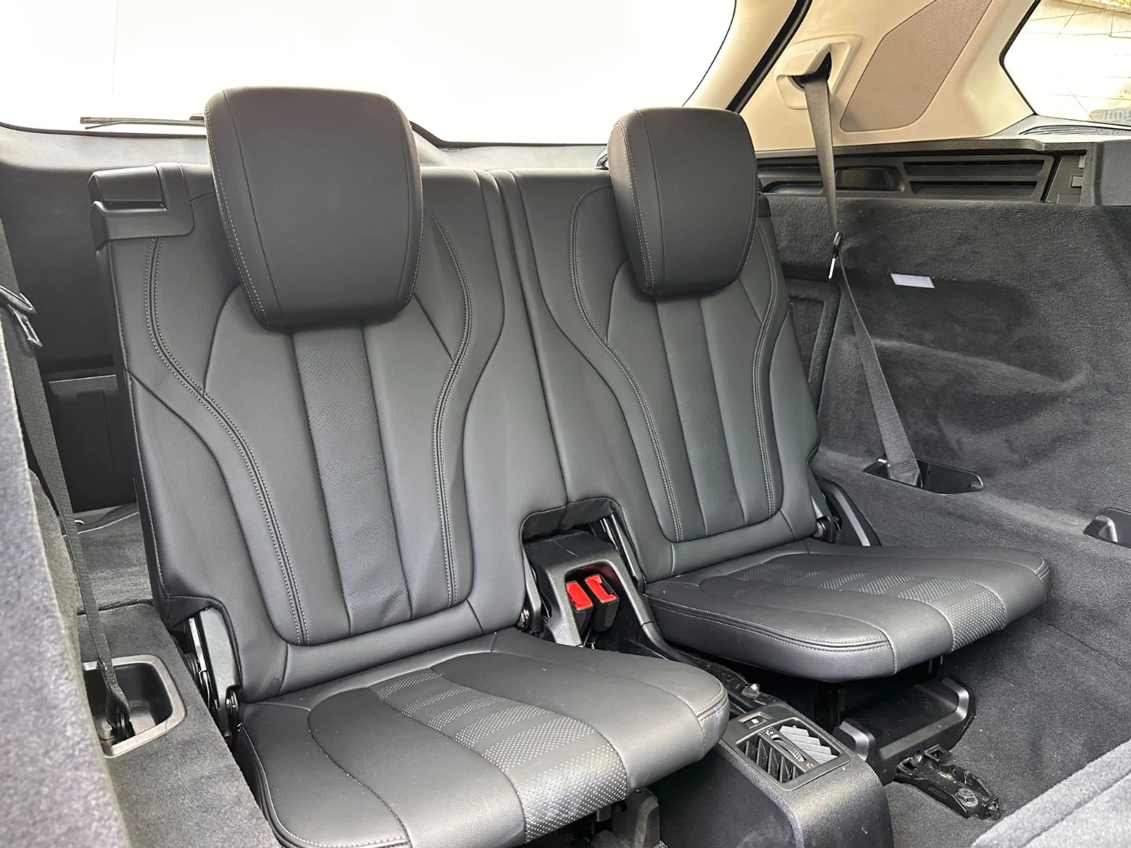BMW X5 40i xDrive xLine/LUFTFEDERUNG/7-SITZE/360-KAM — photo 28