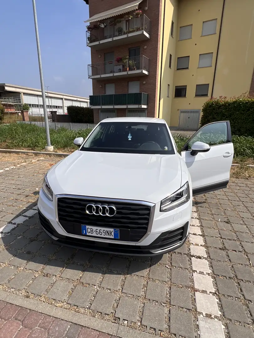 Audi Q2 1.6 tdi Sport s-tronic - 1