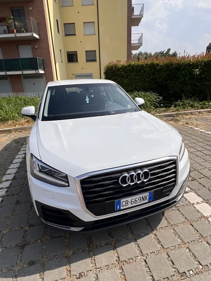 Audi Q2 1.6 tdi Sport s-tronic - 2