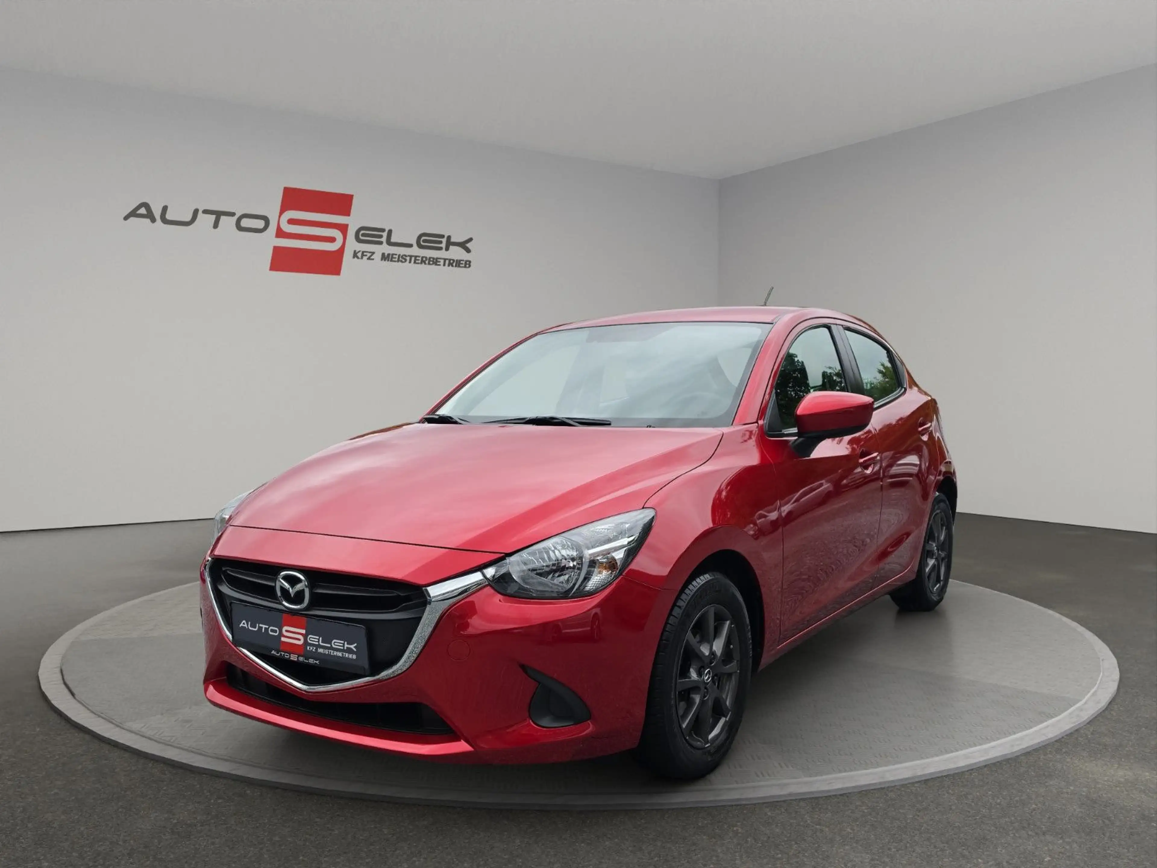 Mazda 2 Lim. Center-Line AUS 1.HAND NUR 23 TSD. KM