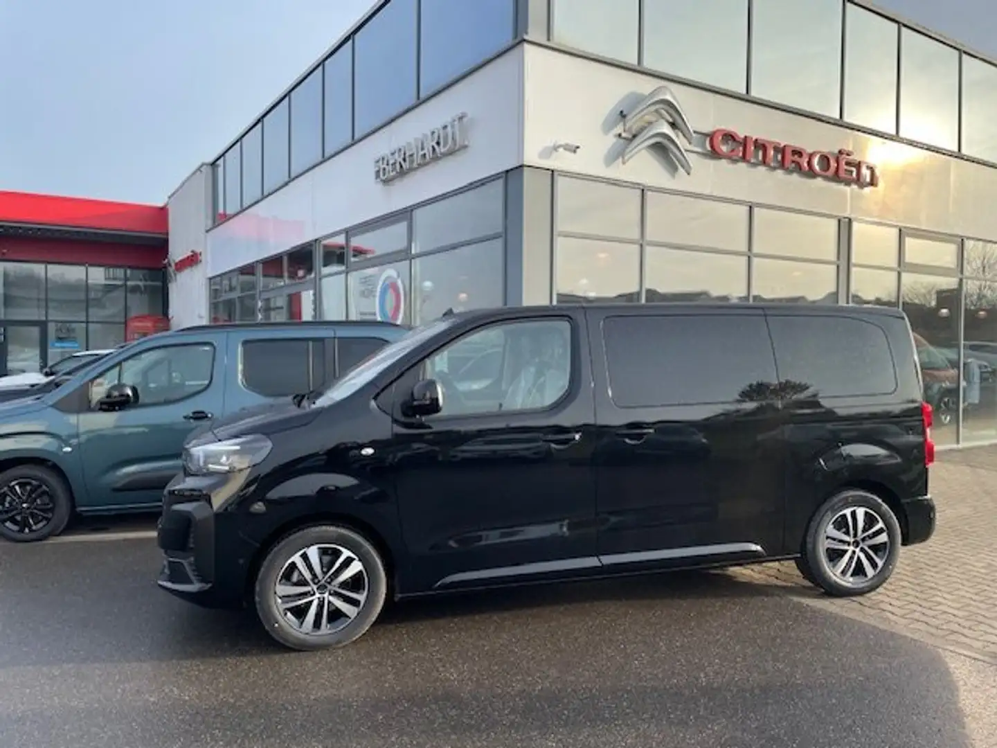 Citroen Spacetourer Blue HDI 180 EAT8 Automatik Schwarz - 2