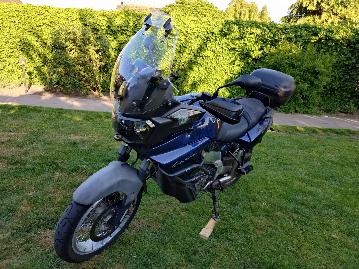 Aprilia ETV 1000 Caponord Modrá - 2
