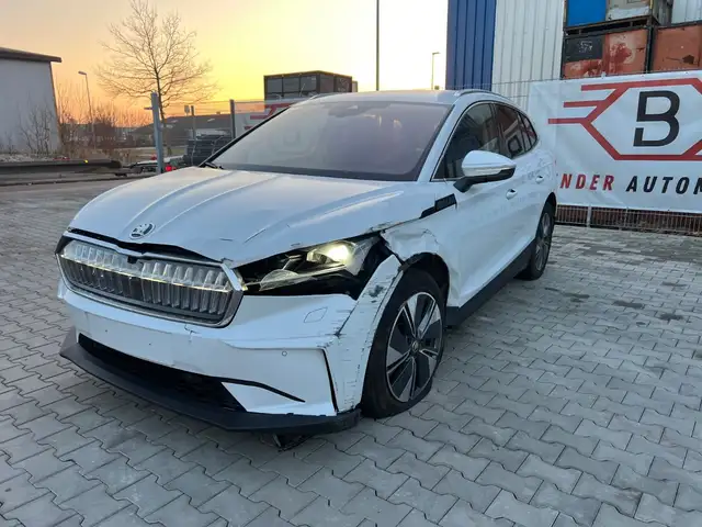 Skoda Enyaq 85 x Loft