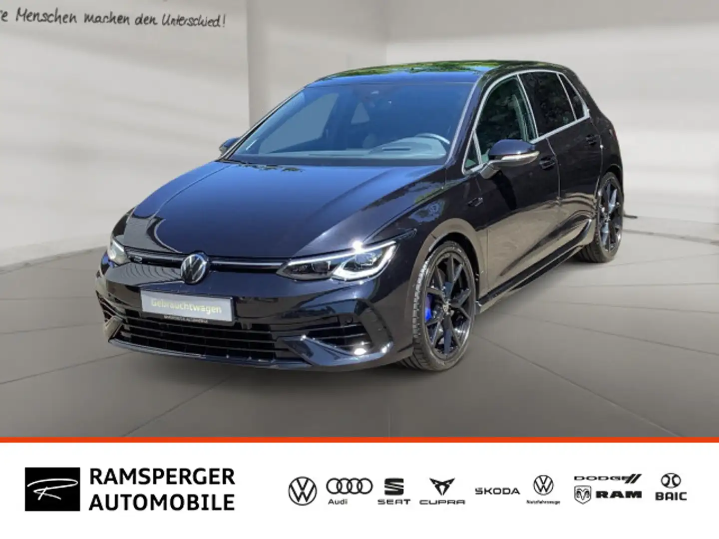 Volkswagen Golf VIII 2.0 TSI DSG R 4M. ACC R-Performance Schwarz - 1
