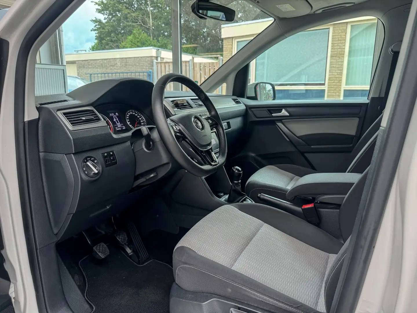 Volkswagen Caddy Maxi 1.4 TSI |7 Persoons|Trekhaak|Lichtmetaal|Carp Wit - 2