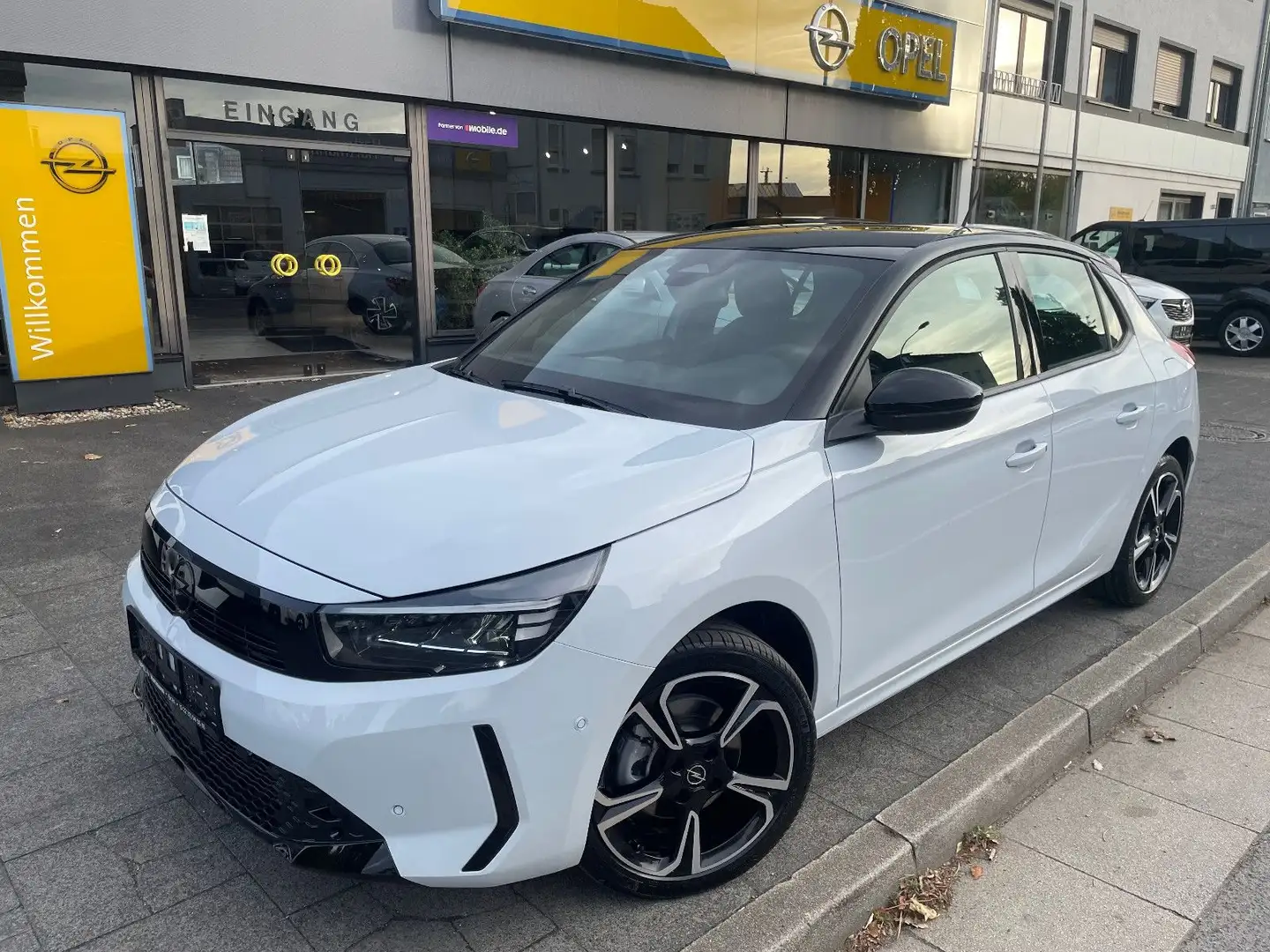 Opel Corsa F GS Weiß - 1