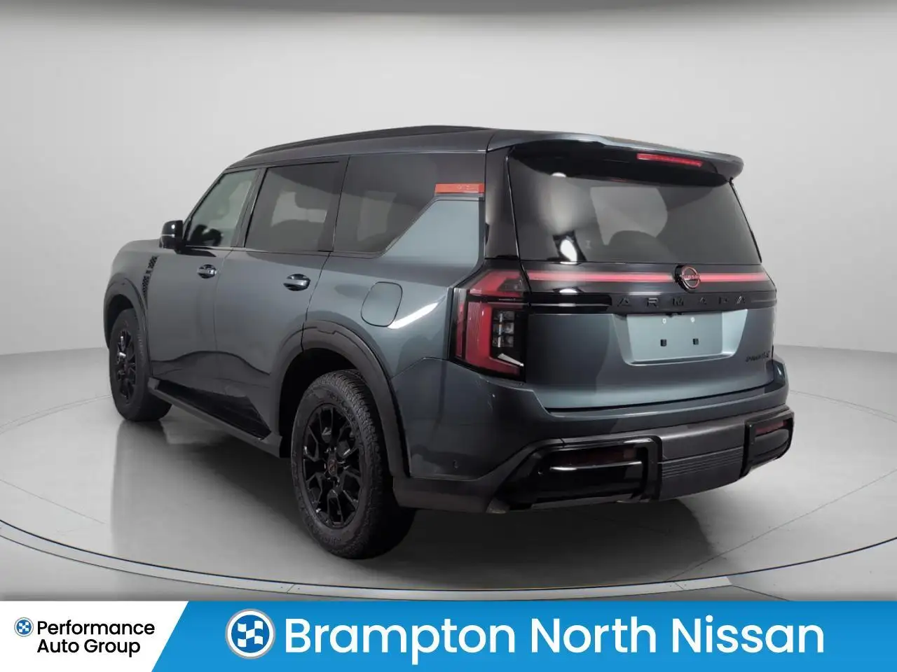 Nissan Armada снимка Nissan Armada