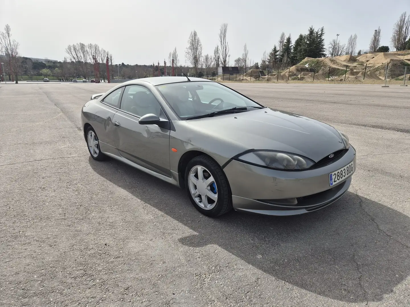 Ford Cougar 2.5 V6 - 2