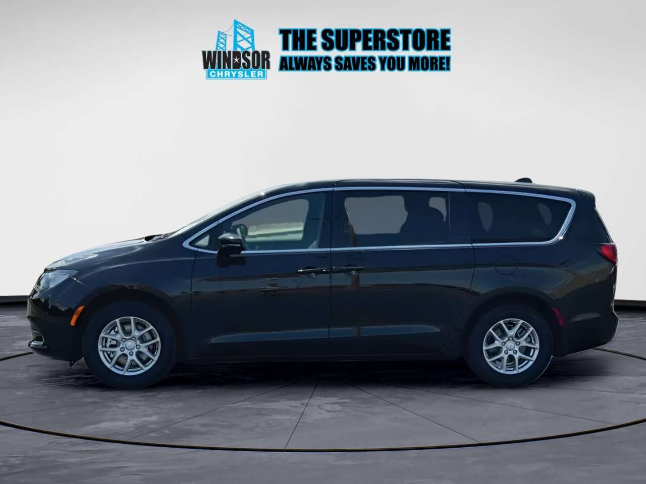 2027 Chrysler Grand Caravan SXT 2WD — снимка 1