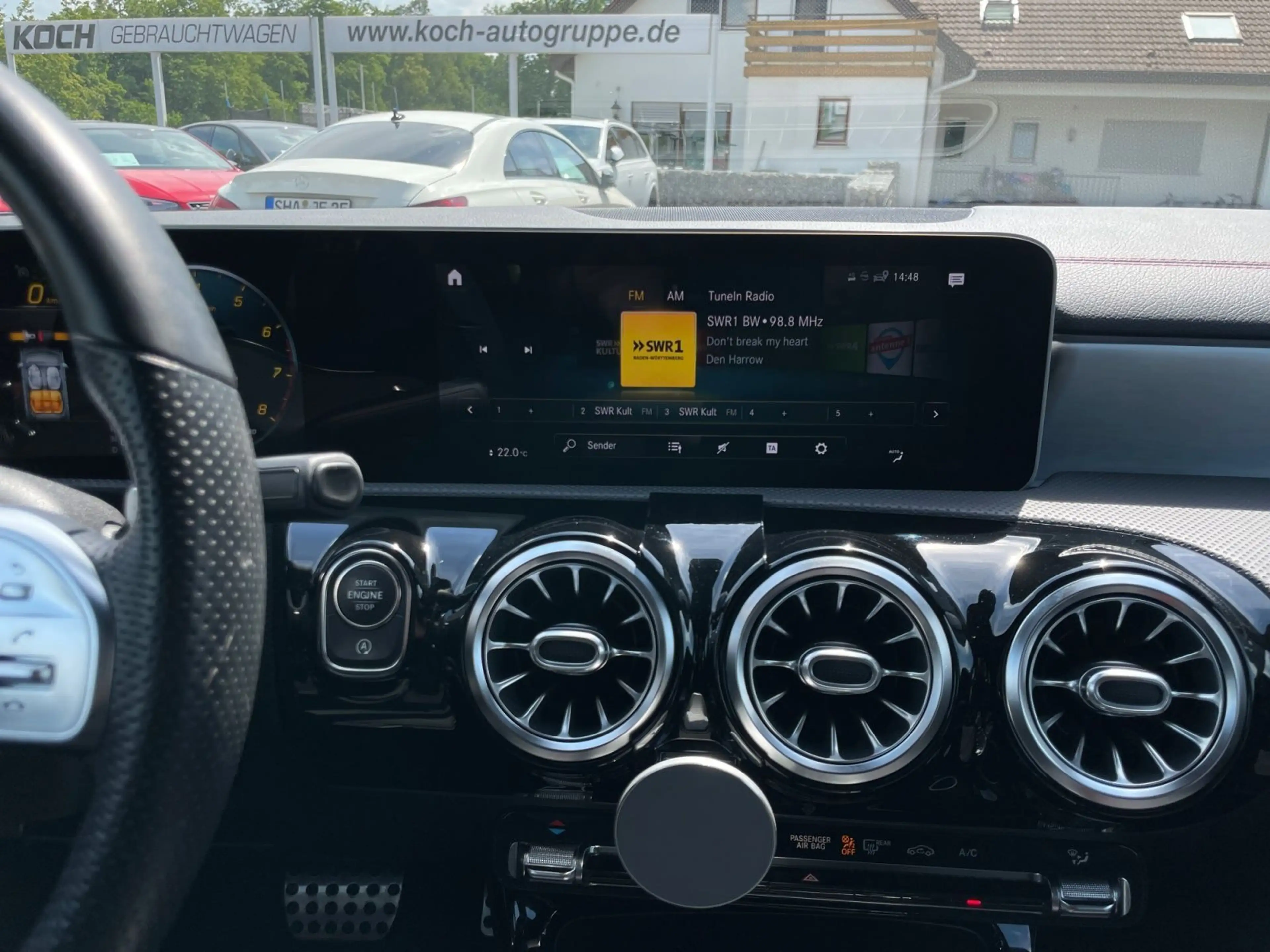 Mercedes-Benz CLA 220 AMG-Line AHK Kamera LED Navi — photo 10