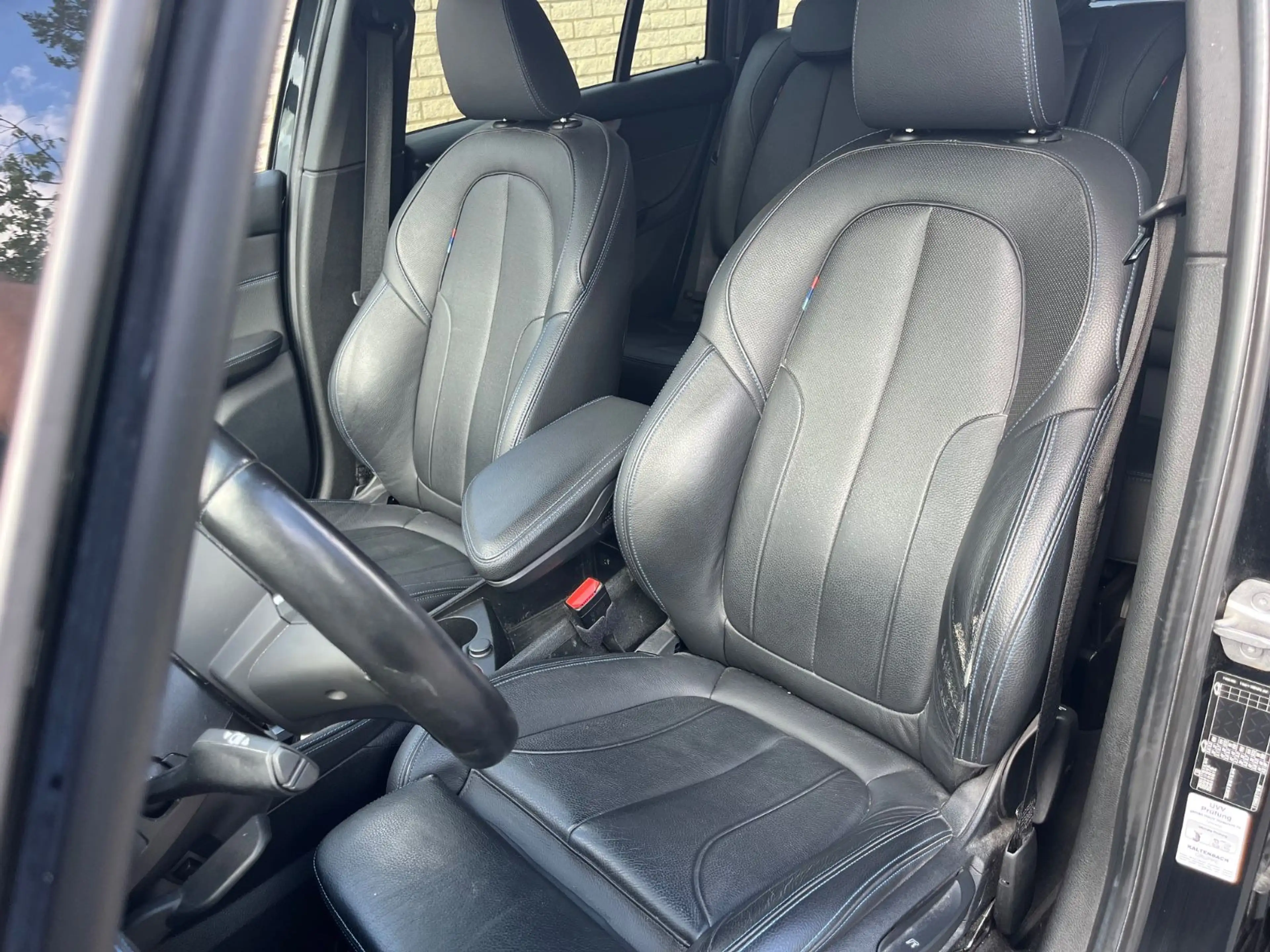 BMW 220 d Gran Tourer Aut M SPORTPAKET LED NAVI ACC — photo 9