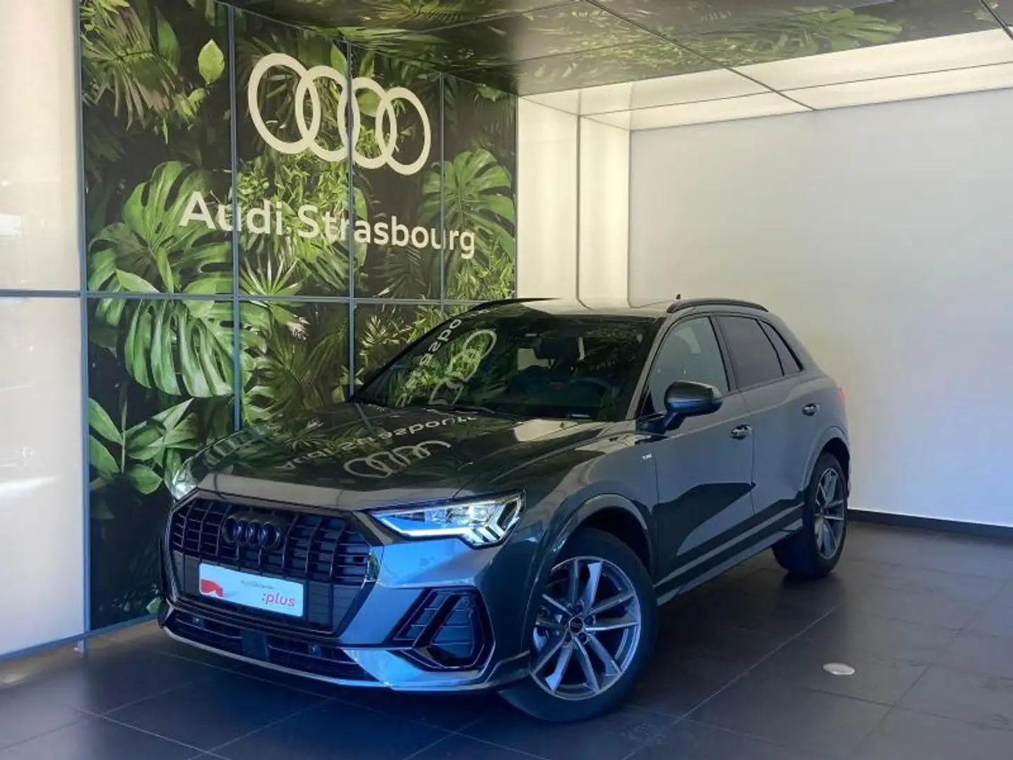 Audi Q3 35 TFSI 150ch S line S tronic 7 Gris - 1