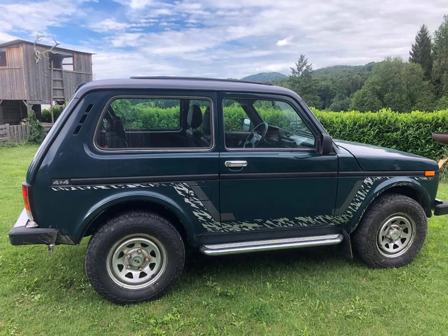 Lada Niva Taiga 4x4 Grün - 2