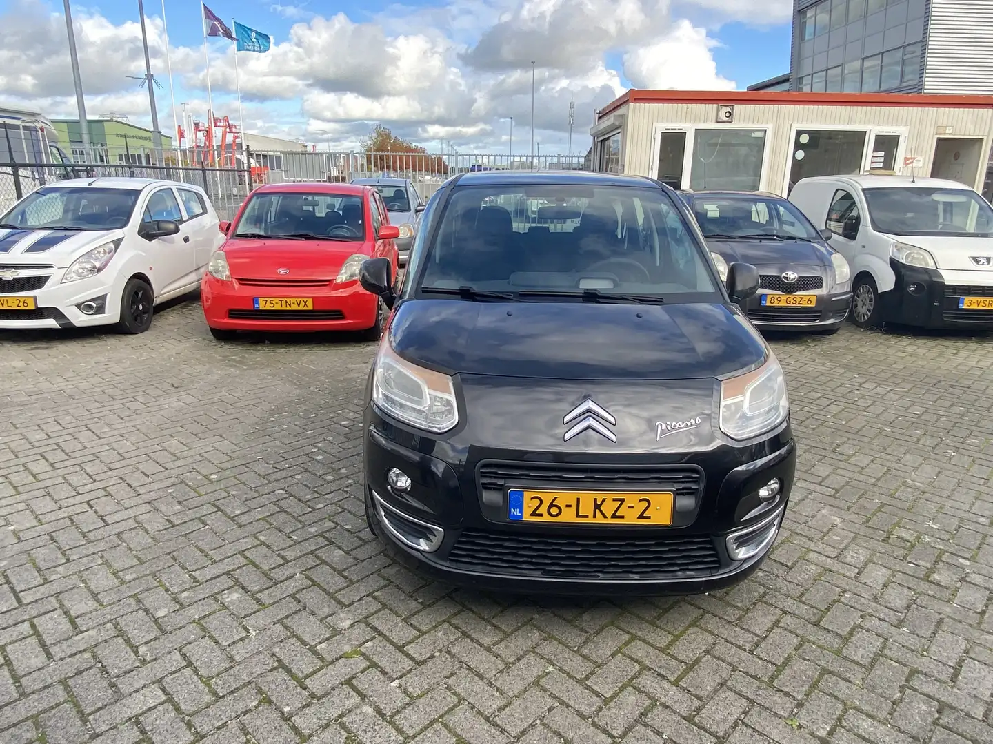 Citroen C3 Picasso 1.6 VTi Aura Zwart - 1