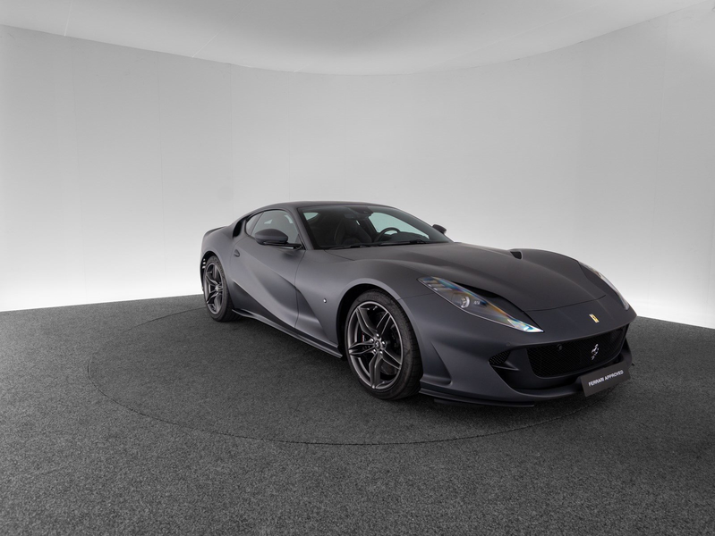 Ferrari 812 Superfast FERRARI SINGEN — photo 4