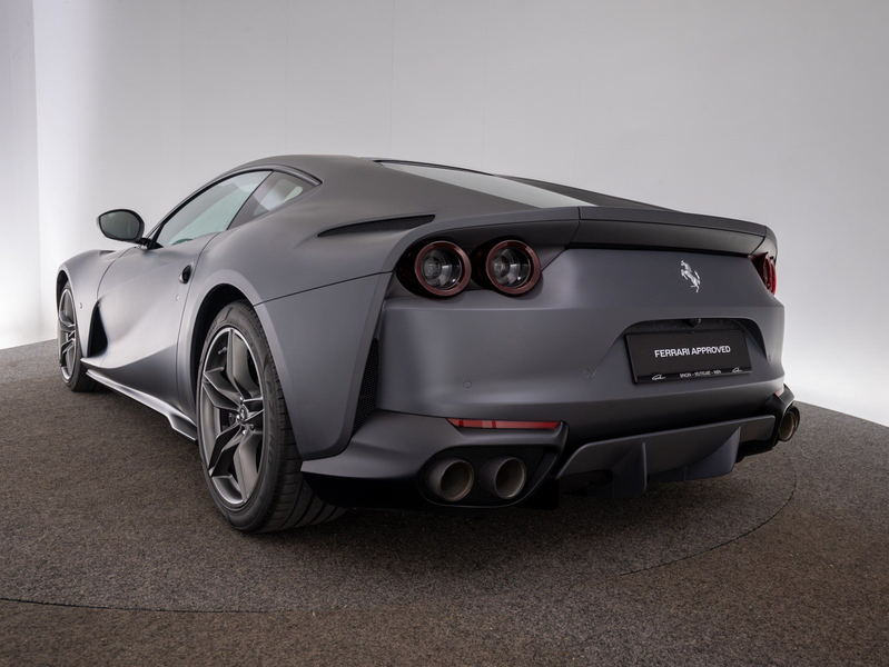 Ferrari 812 Superfast FERRARI SINGEN — photo 6