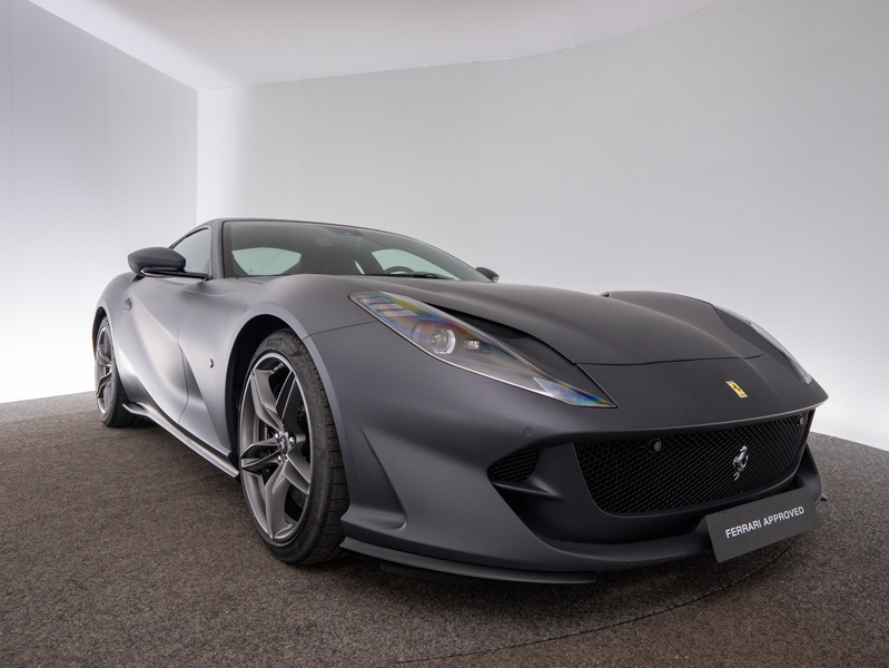 Ferrari 812 Superfast FERRARI SINGEN — photo 12