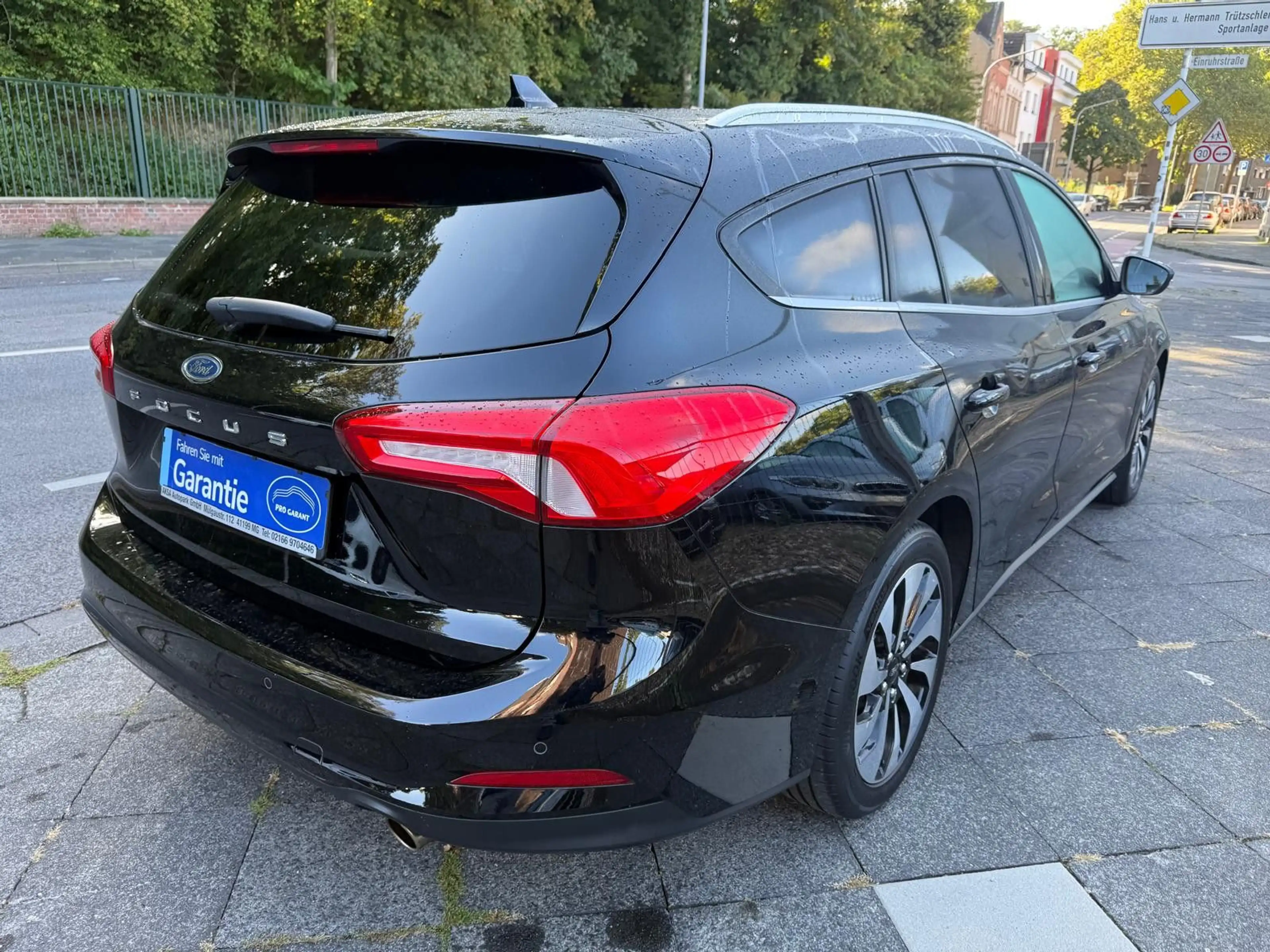 Ford Focus Turnier Cool & Connect — photo 15