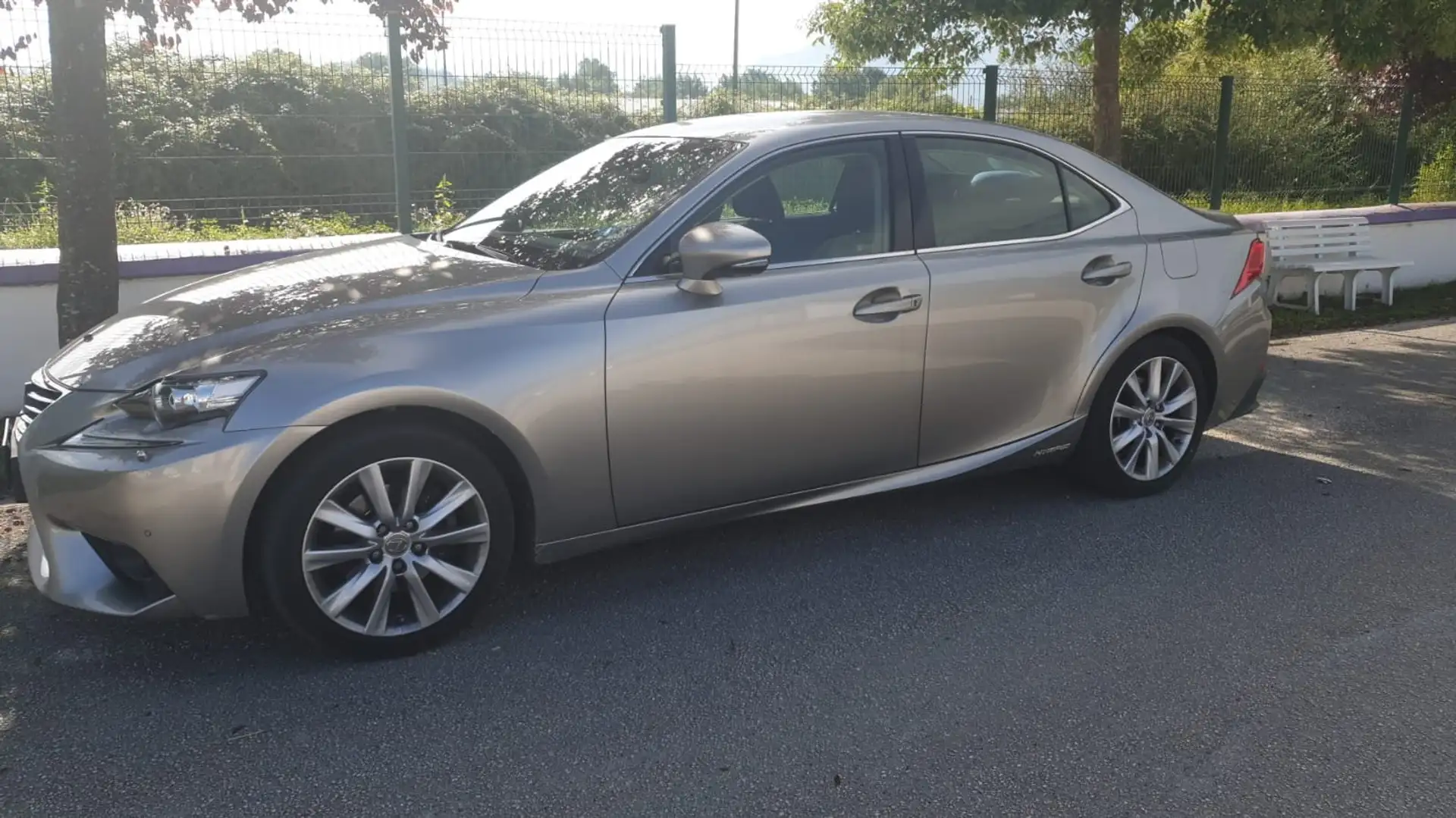 Lexus IS 300 IS III 2013 300h 2.5 Executive cvt E6 Grigio - 2