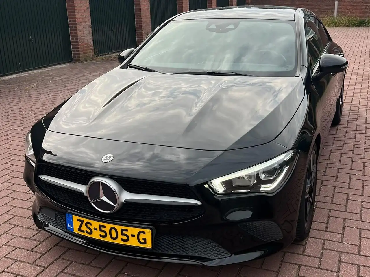 Mercedes-Benz CLA 180