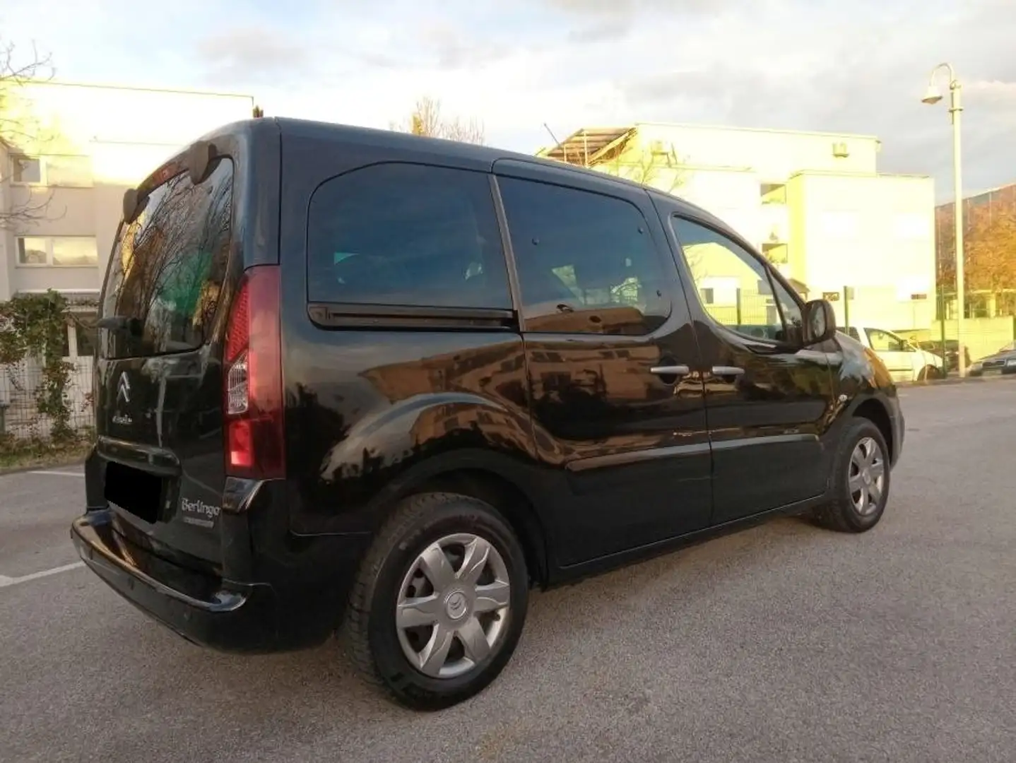 Citroen Berlingo 1.8i Noir - 2