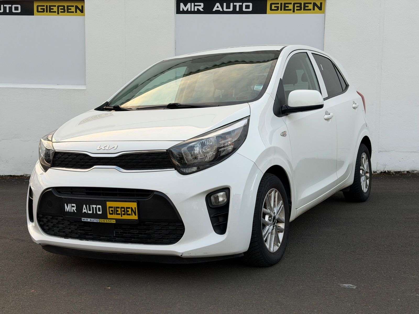 Second hand Kia Picanto 1.0