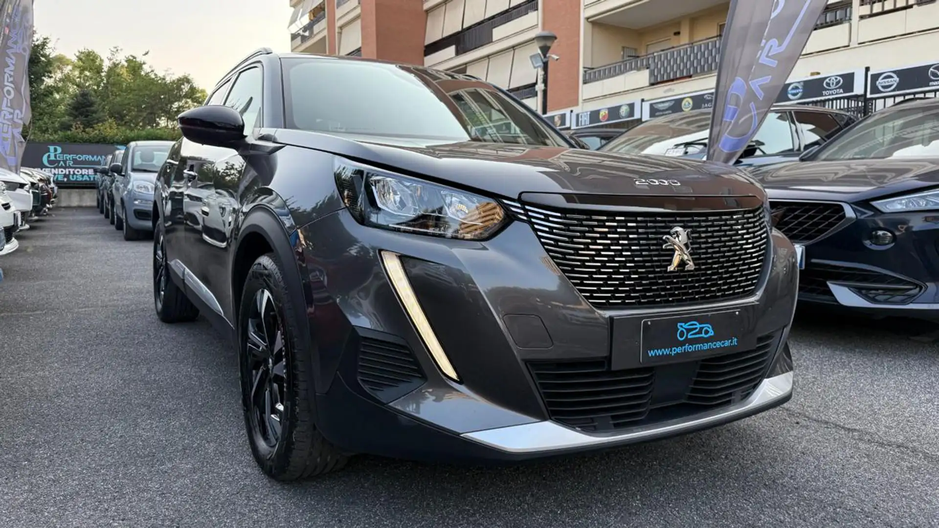 Peugeot 2008 1.2PURETECH 100CV S&S ALLURE*C.L.17*FULL LED*NAVI* Grigio - 2