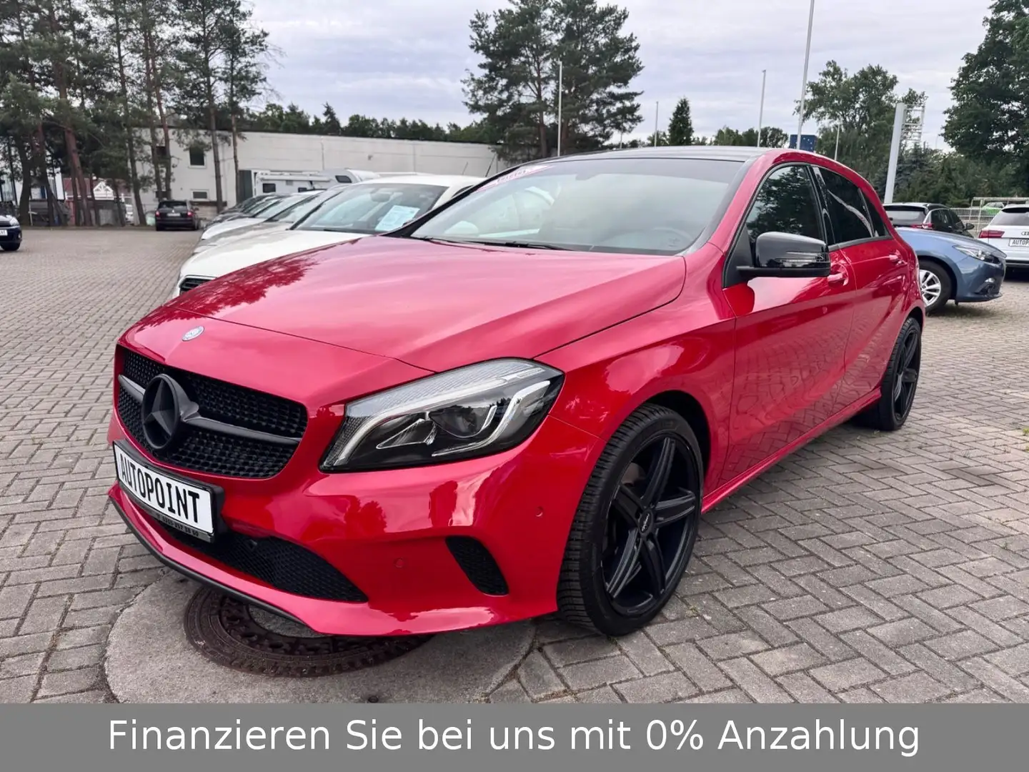 Mercedes-Benz A 180 BlueEfficiency Style Rot - 1