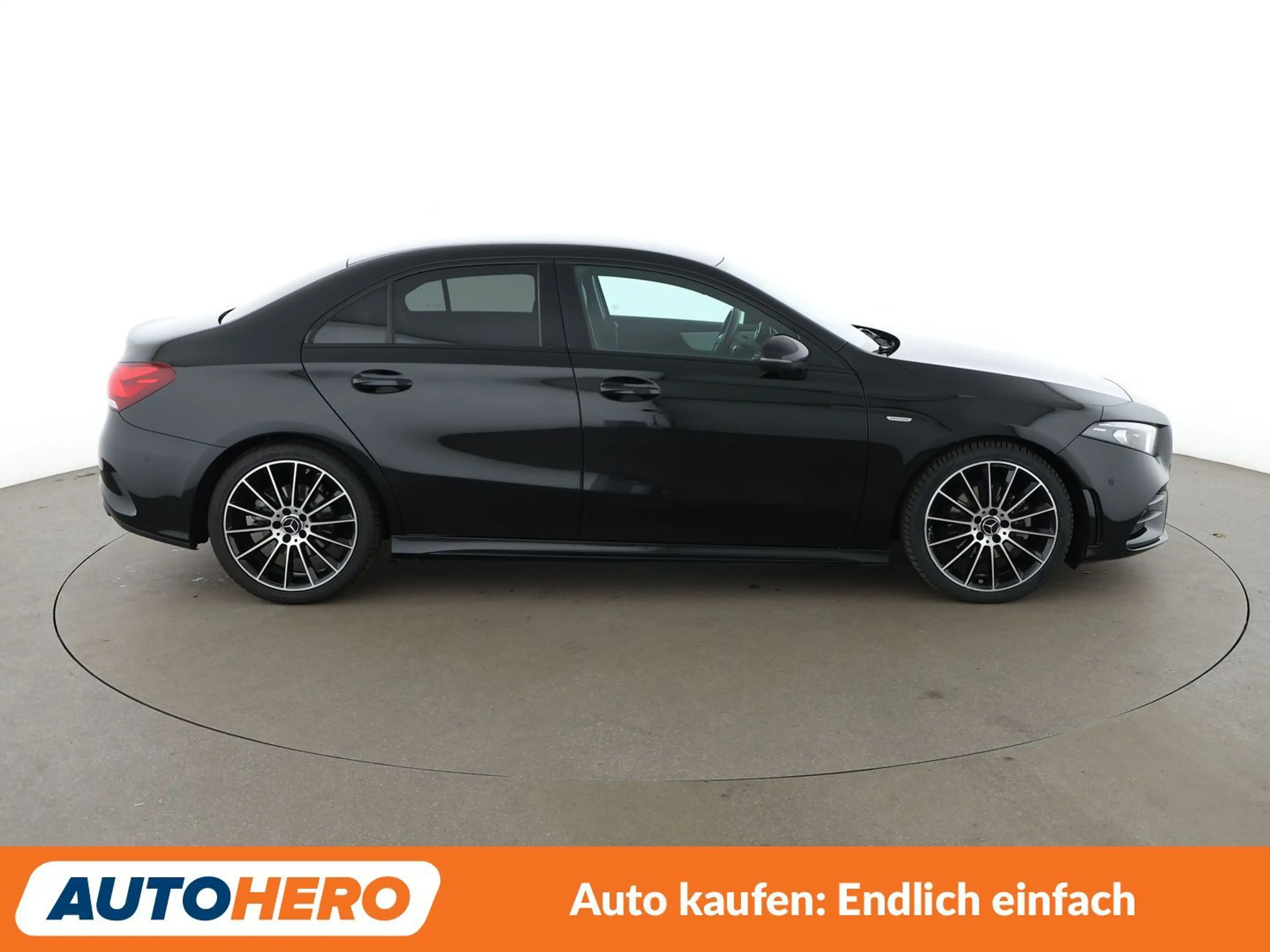 Mercedes-Benz A 200 A 200 Edition 2020 AMG Line Aut.*TEMPO*PDC*SHZ* — photo 2