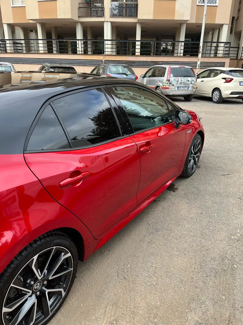 Toyota Corolla 2.0h Lounge cvt - 2