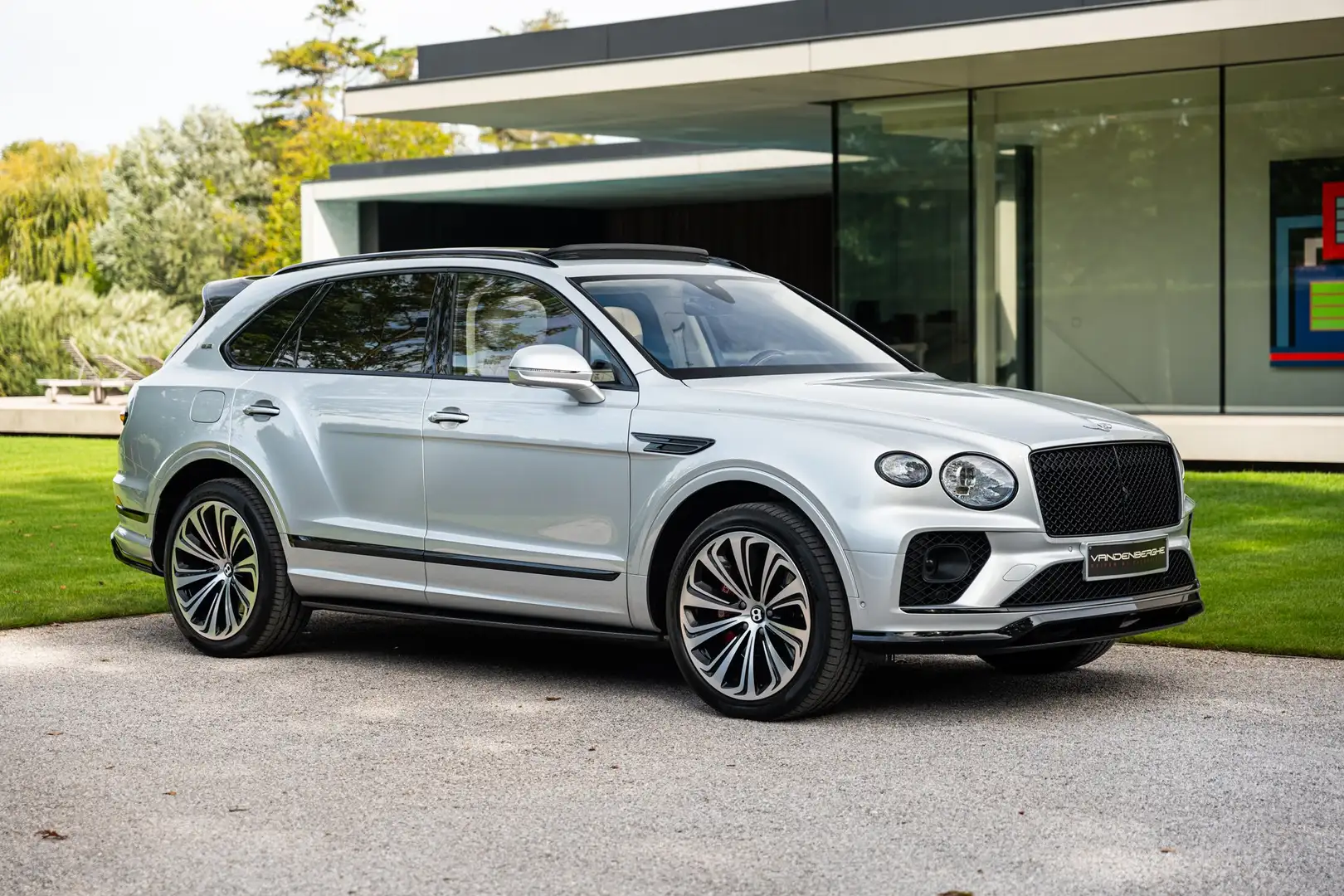 Bentley Bentayga 4.0 V8 FIRST EDITION MULLINER/1 OWNER/NAIM/CARBON Argent - 1