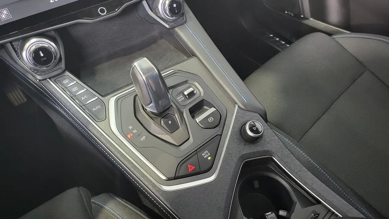 Lynk & Co 01 PHEV | Automaat | 2022 | 65.301 km | MegaStock!! | Full Option | Key Less | Cam. 360 | Led 19