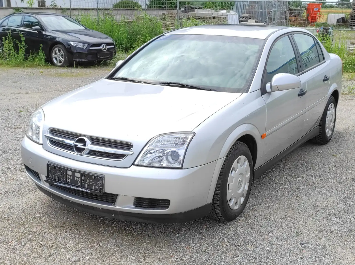 Opel Vectra C 1.8 16V SCHIEBEDACH EURO-4 SERVO ESP ALLWETTER Stříbrná - 1