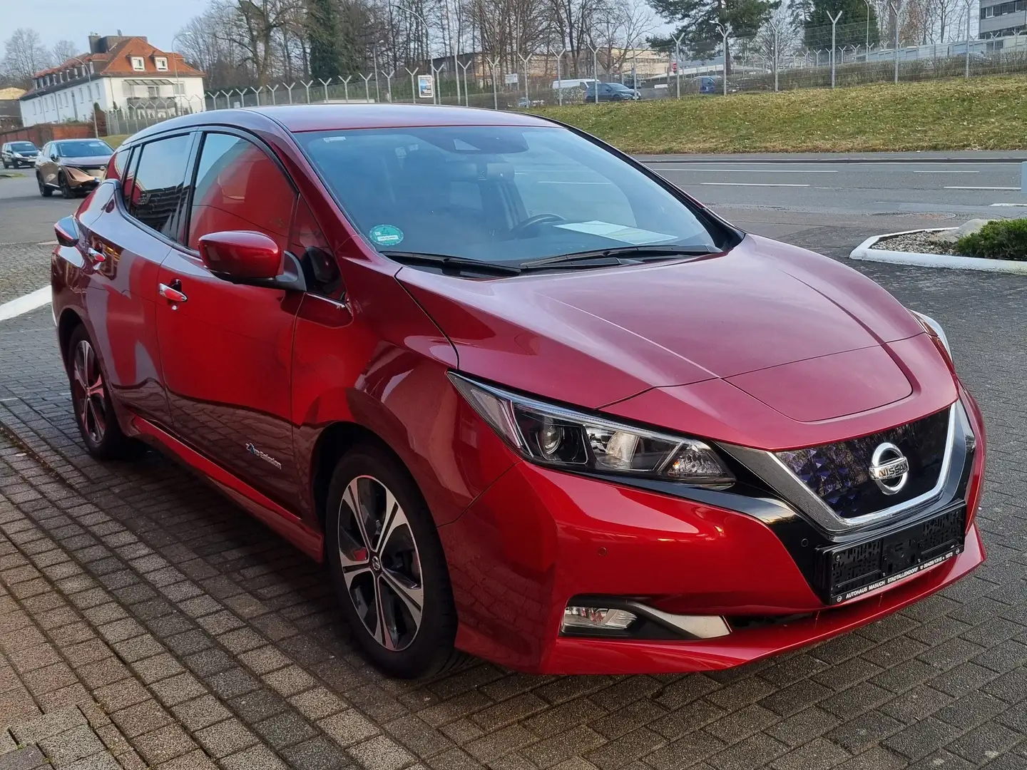Nissan Leaf N-Connecta Rot - 1