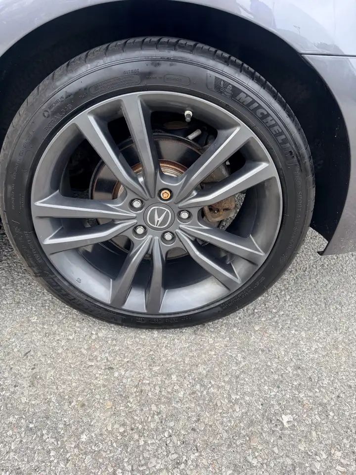 Acura TLX снимка Acura TLX