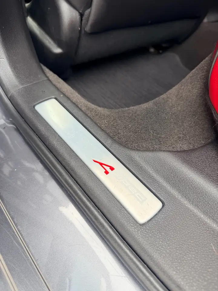 Acura TLX снимка Acura TLX