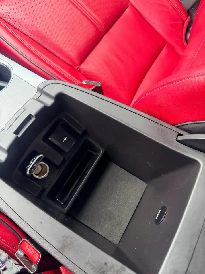Acura TLX снимка Acura TLX