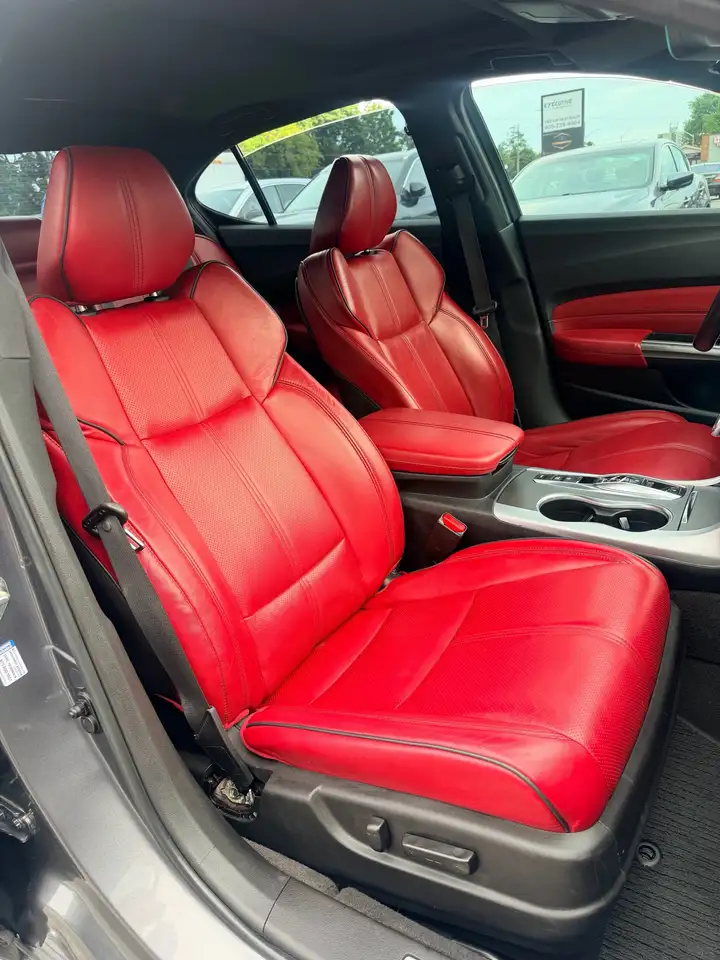Acura TLX снимка Acura TLX