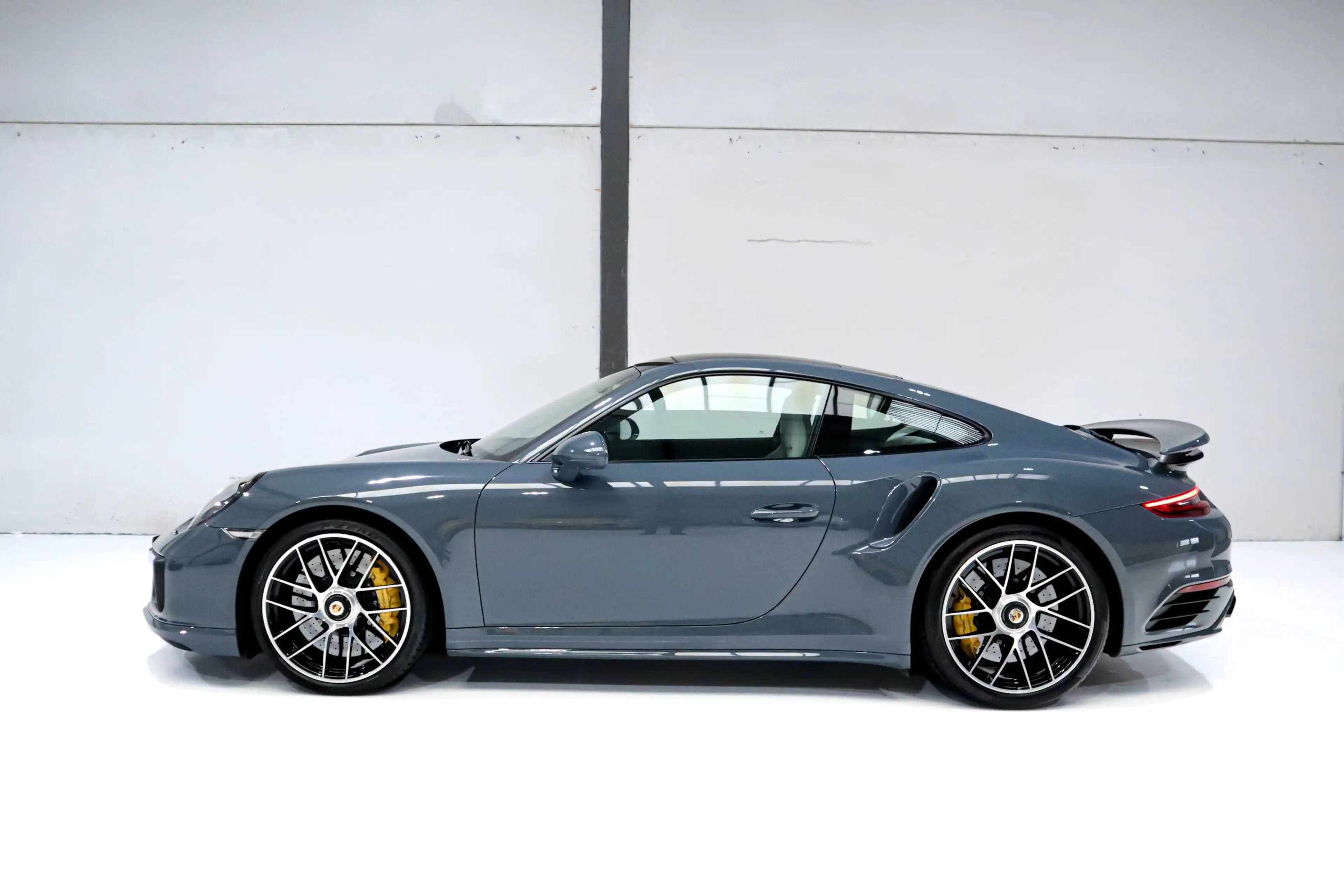 Porsche 991 Turbo S — photo 4