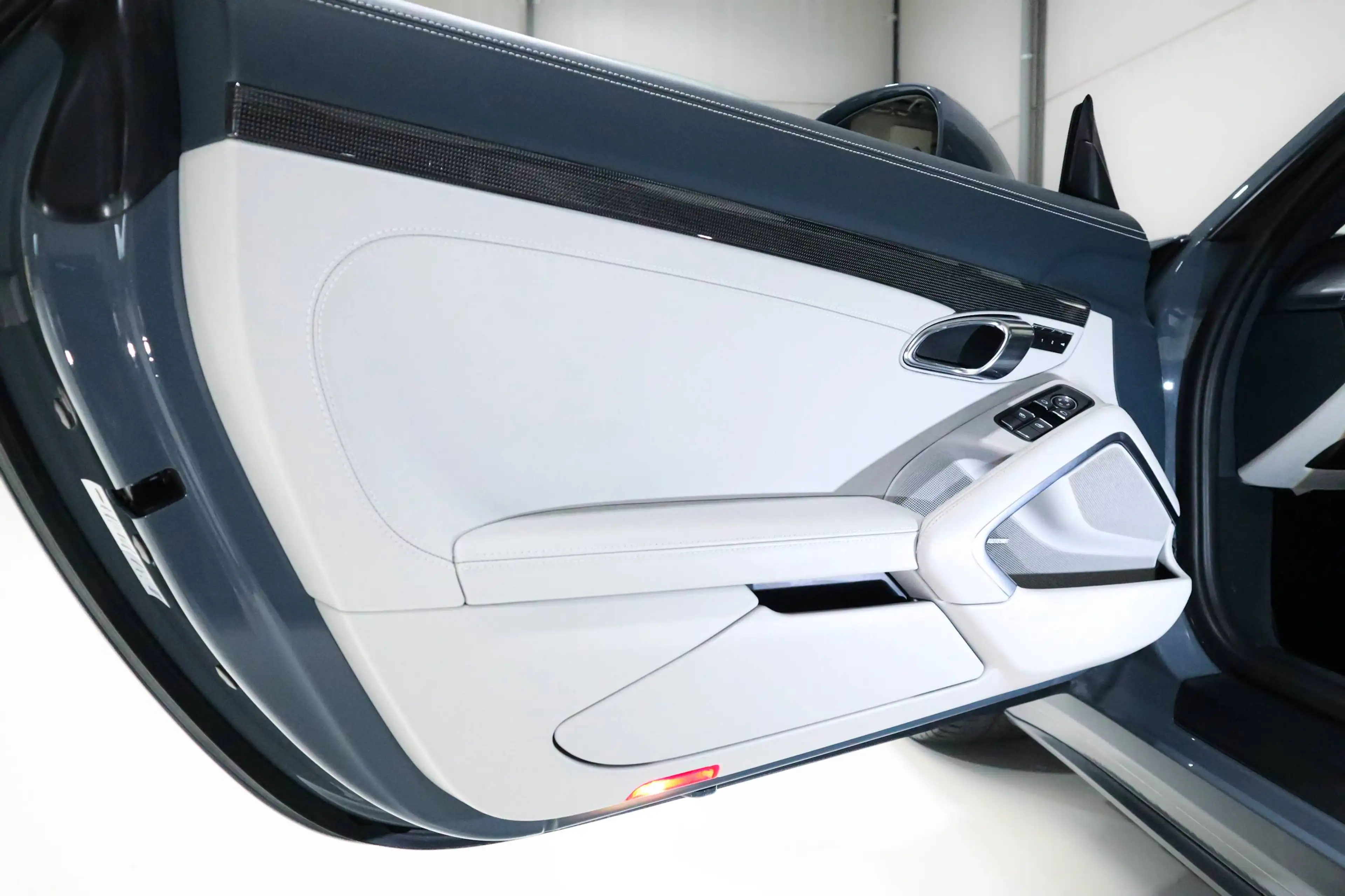 Porsche 991 Turbo S — photo 12