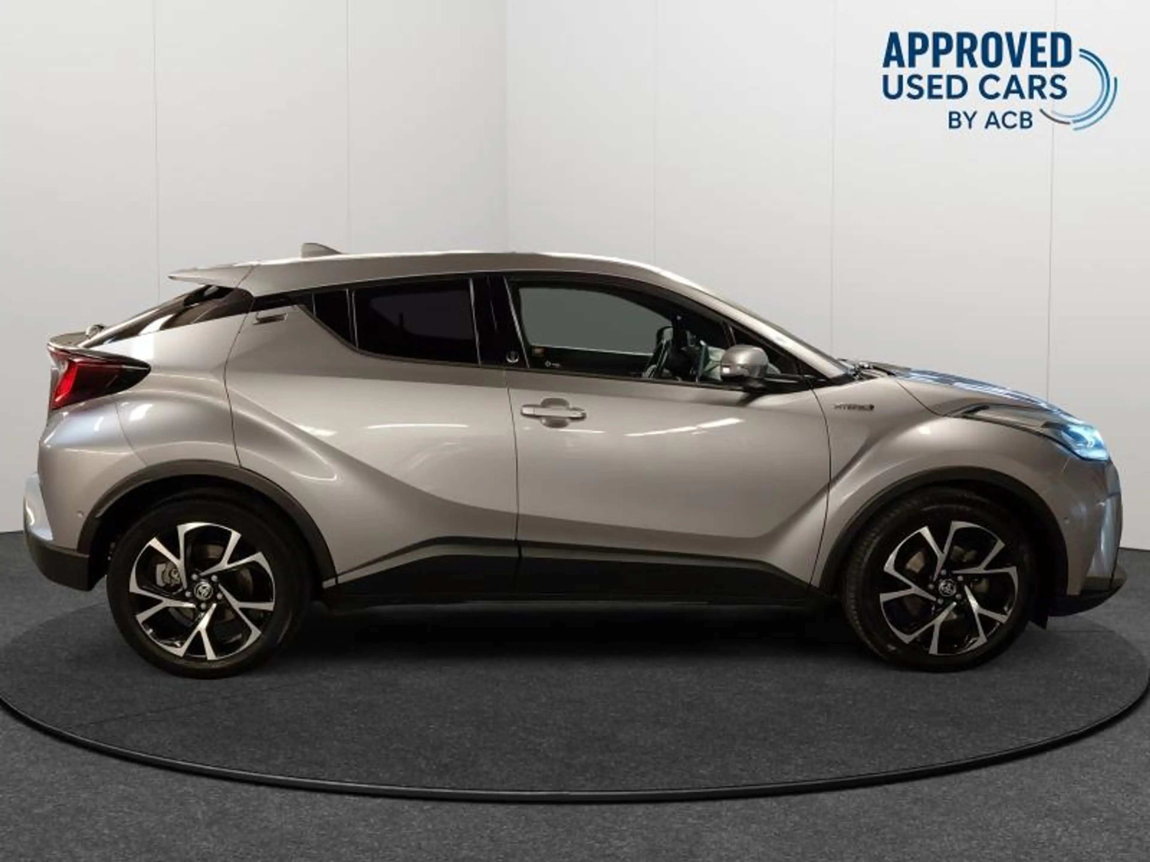 Toyota C-HR C-LUB BI-TONE — photo 6