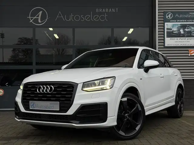 Audi Q2 1.4 TFSI CoD S-Line Cruise Leder LED